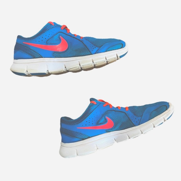 Nike Flex Experience RN 2 Sneakers. - Picture 6 of 10